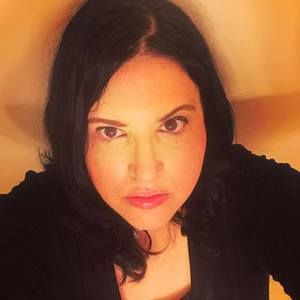 Meet your Posher, Nina